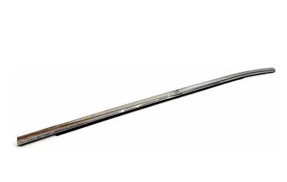 Chrysler Pacifica Front door windshield rail