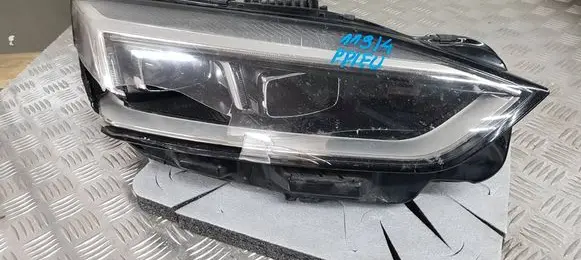 Audi A5 Headlight/headlamp 824582 8W6941034D 1090027