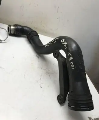 Volkswagen Golf V Intercooler hose/pipe