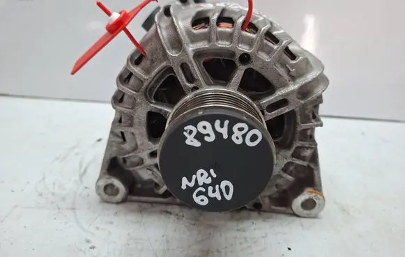 Opel Corsa F Generator/alternator S27612640 9835689480
