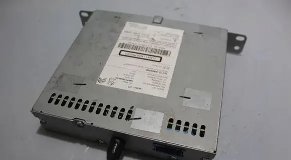 Peugeot 508 Radio/GPS head unit trim 9807729080