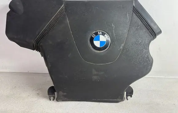Engine cover (trim)