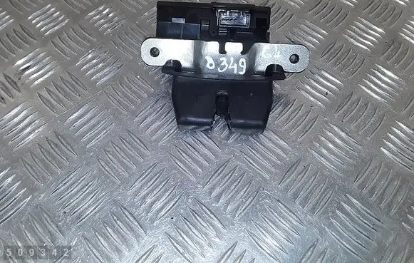 Tailgate/trunk/boot lock/catch/latch