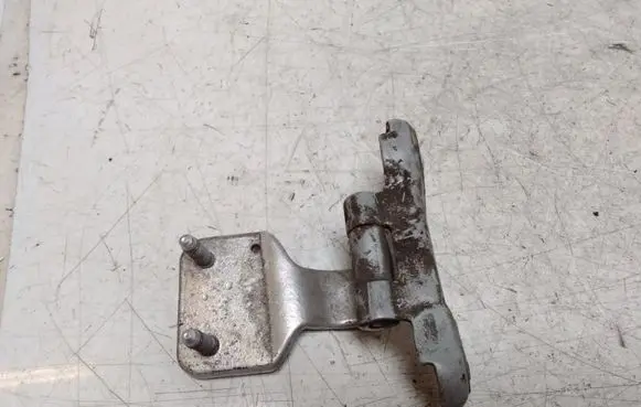 Mercedes-Benz E W212 Tailgate/trunk/boot hinge A2127400237
