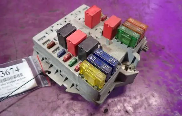 Fiat Punto (188) Fuse box set 