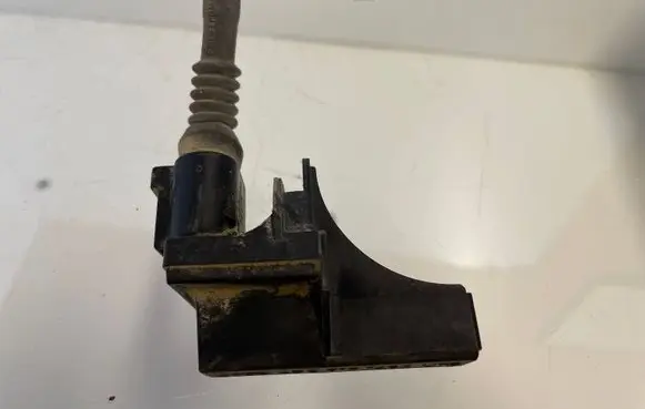 Audi A4 S4 B6 8E 8H Aerial antenna amplifier 4B0919145A