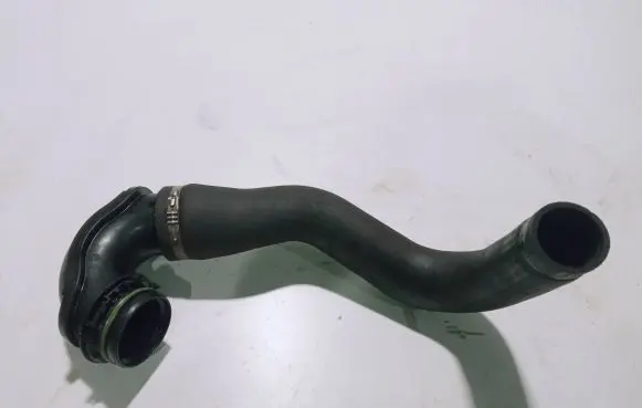 Opel Insignia A Intercooler hose/pipe F20609C