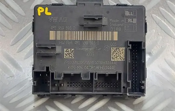 Audi Q8 Door control unit/module 4M1959593D