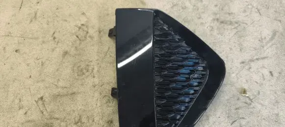 Nissan Murano Z52 Front fog light trim/grill 62257