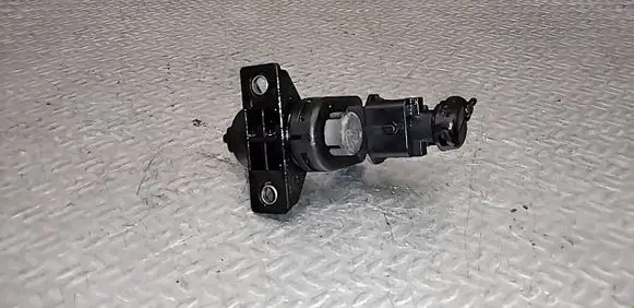 Opel Insignia A Turbo solenoid valve EV152