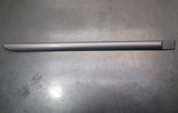 Jaguar X-Type Front door trim (molding)