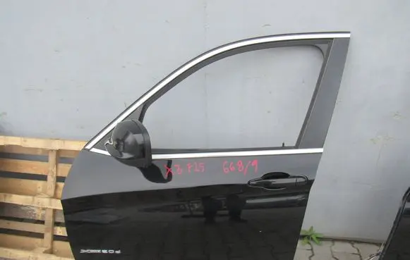 BMW X3 F25 Front door