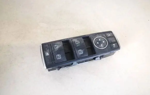 Mercedes-Benz B W246 W242 Electric window control switch a1669054300