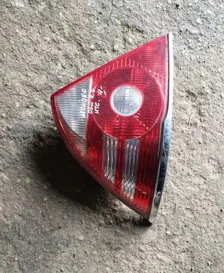 Ford Mondeo Mk III Rear/tail lights