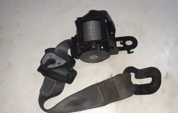 Jeep Grand Cherokee (WK) Rear seatbelt P1CL93XDVAE