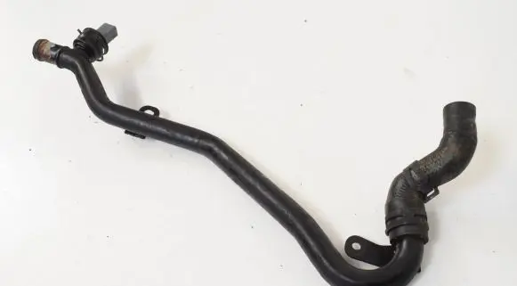 Volkswagen PASSAT B7 Engine coolant pipe/hose 1K0121101