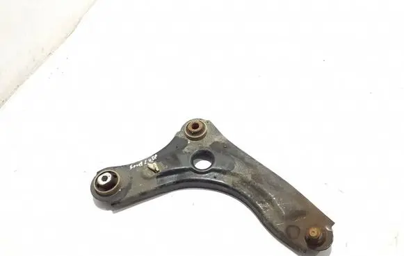 Dacia Sandero III Front lower control arm/wishbone 545008653R