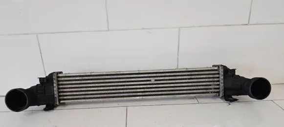 Mercedes-Benz E W211 Intercooler radiator A2115001102 A6356