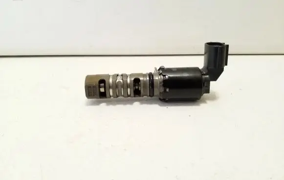 Volvo XC40 Camshaft vanos timing valve 31465973