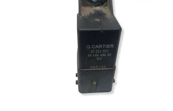 Peugeot 307 Glow plug pre-heat relay 9640469680