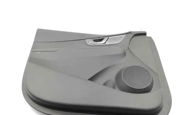 Hyundai Kona I Front door card panel trim M0110J9030