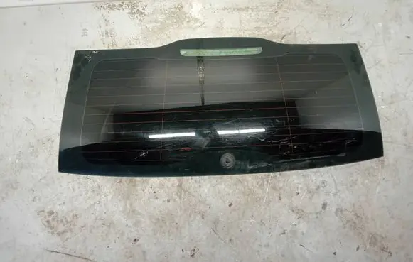 Volvo V50 Rear windscreen/windshield window