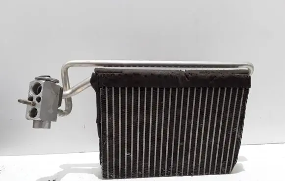 BMW 3 E46 Air conditioning (A/C) radiator (interior) 64116904437 65693
