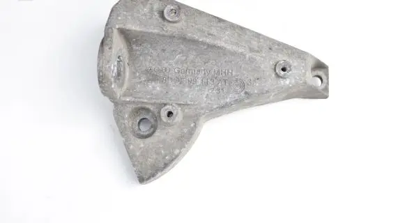 Audi A4 S4 B6 8E 8H Engine mounting bracket 8D0399113AT