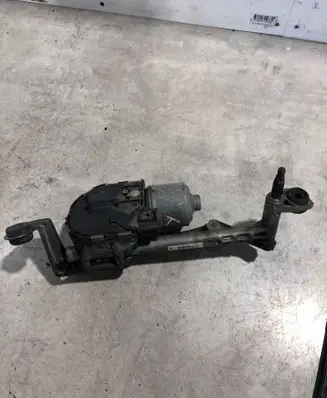 Front wiper linkage and motor