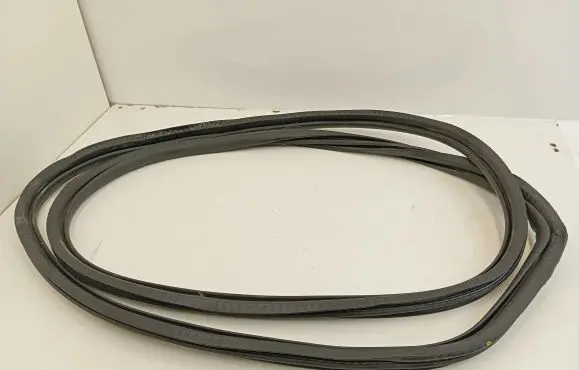 Peugeot 5008 II Rear door rubber seal (on body) 9812586680