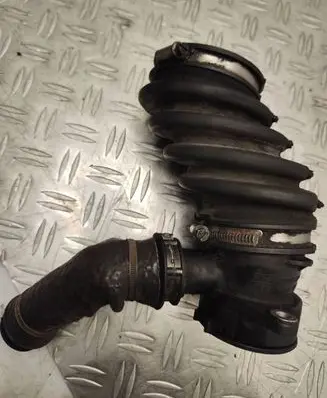 Ford C-MAX II Turbo air intake inlet pipe/hose AV616C784AE