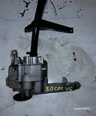 Mercedes-Benz CLS C219 Oil pump A6421810547