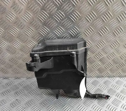 Mercedes-Benz E W213 Fuse module A2055402428 A2139062202