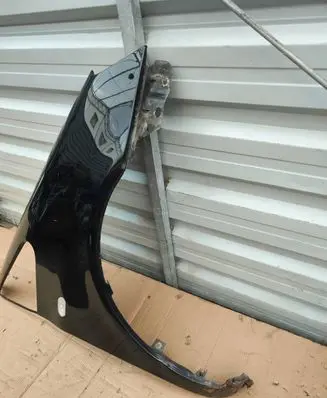 Ford Galaxy Fender