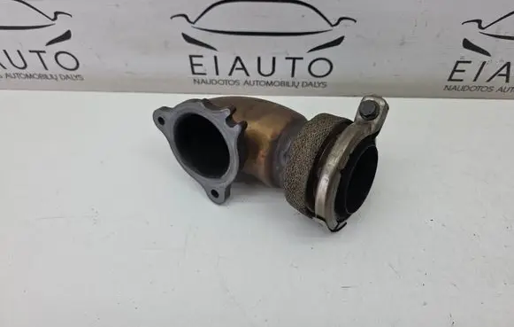 Mercedes-Benz S W221 Muffler pipe connector clamp 