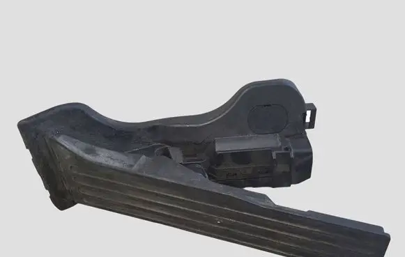 Seat Leon (1P) Accelerator throttle pedal 1K1723503L 6PV00860001