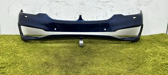 BMW 5 G30 G31 Front bumper 7385336