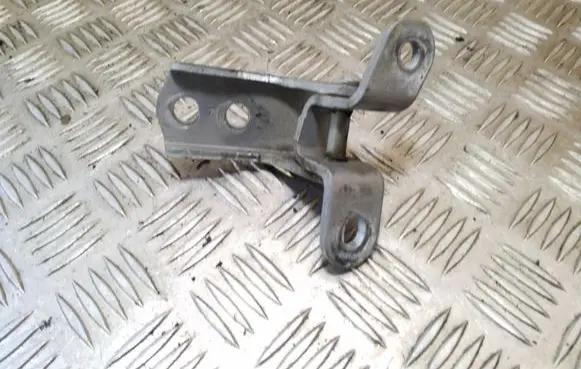 Toyota Yaris Front door upper hinge