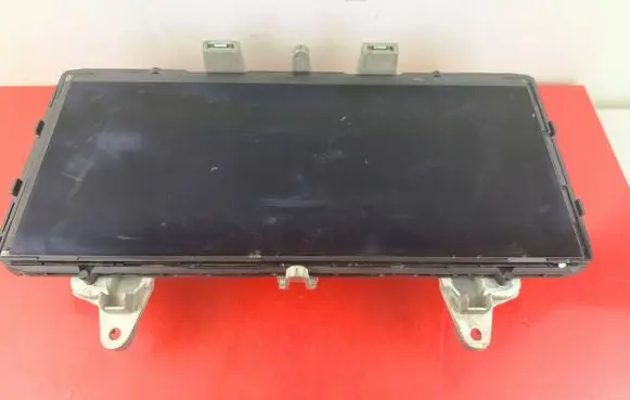 Speedometer (instrument cluster)