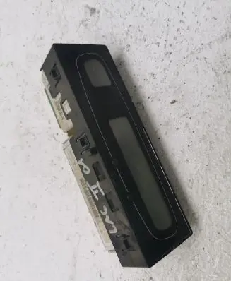 Renault Laguna I Screen/display/small screen P8200002604A