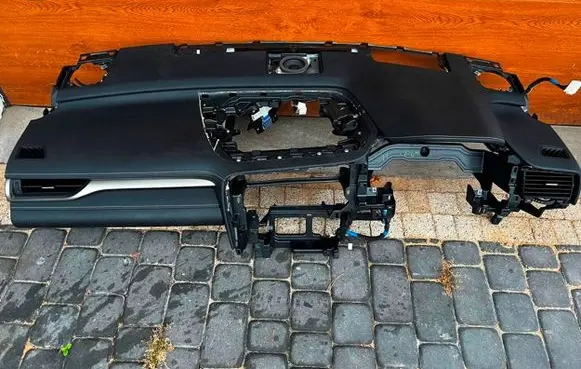 Lexus RX 450H Dashboard