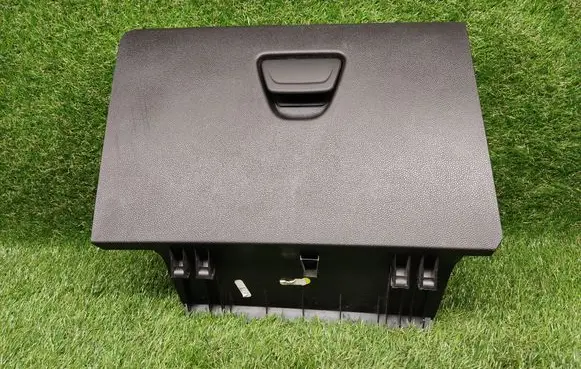 Ford Fiesta Glove box AE835406010A