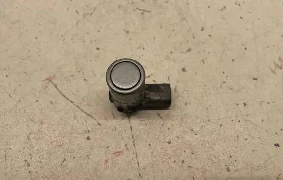 BMW 5 E60 E61 Parking PDC sensor 6931780 023981051