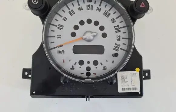 Mini One - Cooper Cabrio R52 Speedometer (instrument cluster) 62116928884 67379411 AR0039052