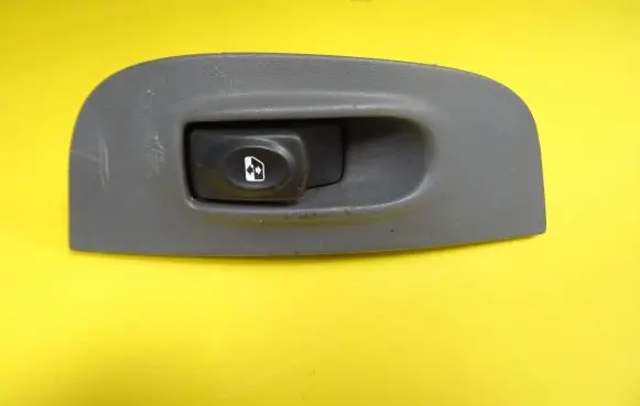 Renault Megane I Electric window control switch 429998K 7700429071