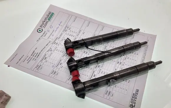 Mercedes-Benz Sprinter W906 Fuel injector 1218203852843 A6510704987 06X28X7JEA