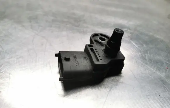 Opel Zafira B Air pressure sensor 0281002437
