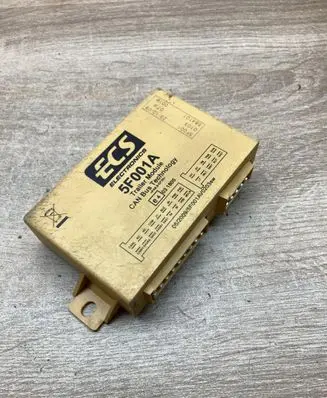 BMW 5 E60 E61 Tow bar trailer control unit/module 5F001A 584101