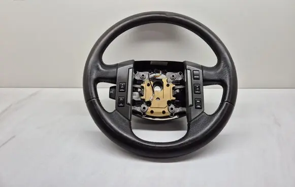 Land Rover Discovery 3 - LR3 Steering wheel PV85063010