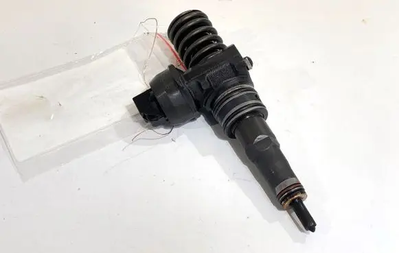 Audi A3 S3 8P Fuel injector 038130073AG